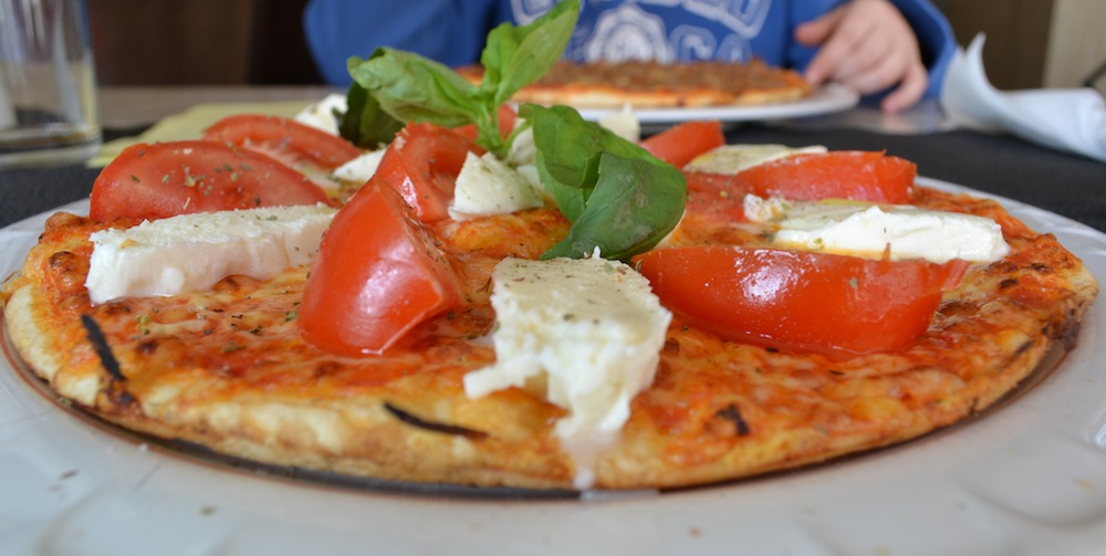 Pizza-by-jazzie